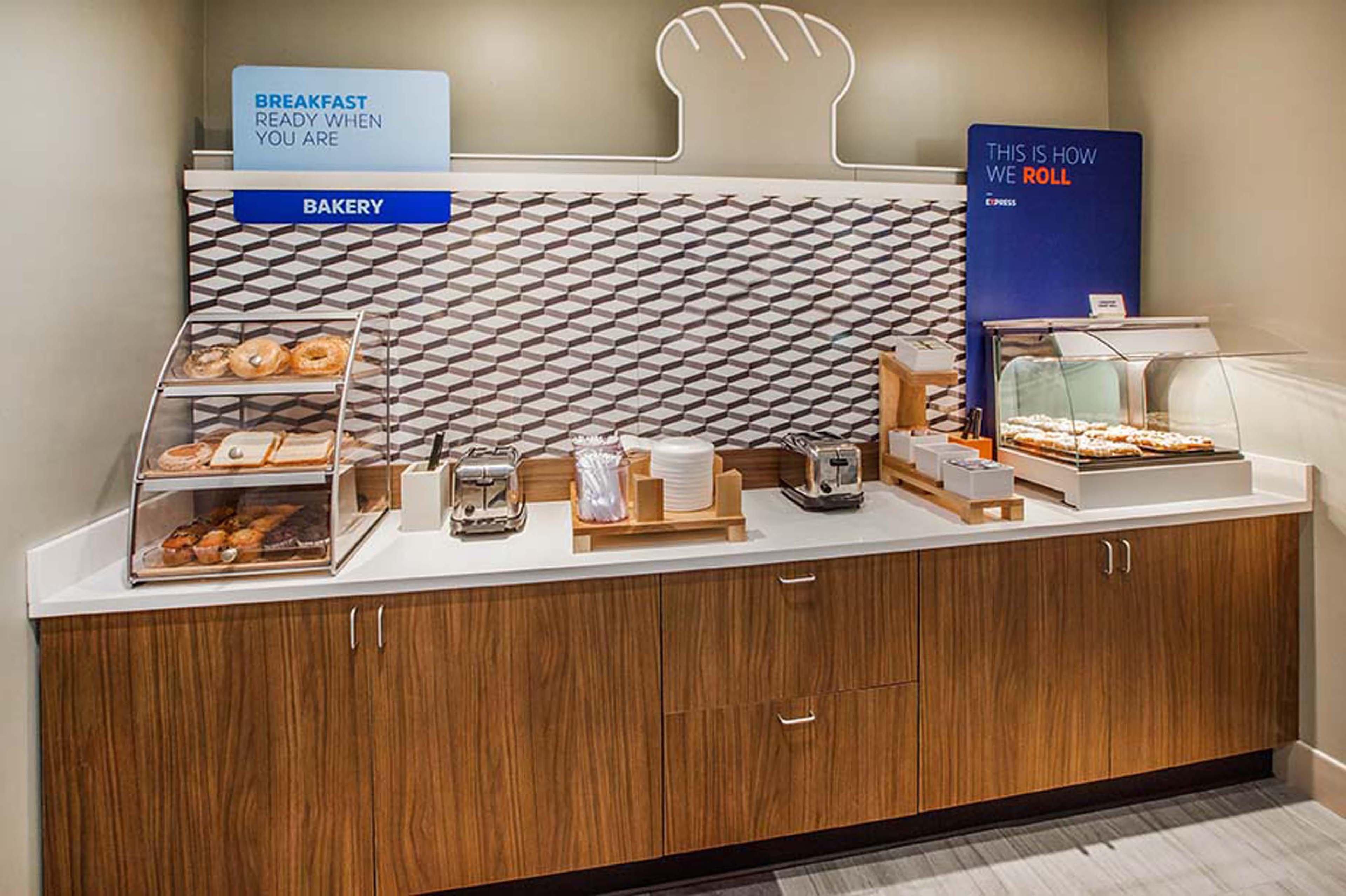Holiday Inn Express & Suites Helen By Ihg Экстерьер фото